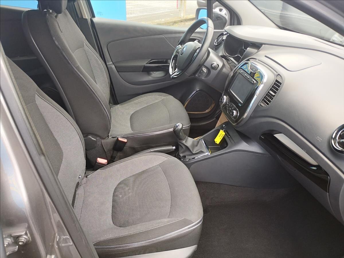 Renault Captur Hatchback 1,5 l 66 kw