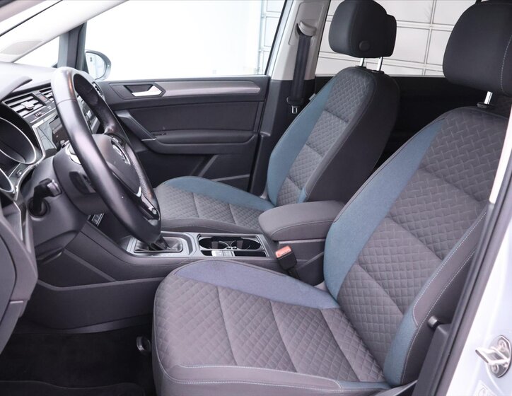 Volkswagen Touran MPV 1,6 l 85 kw