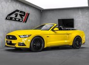 Ford Mustang 1
