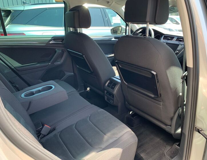 Volkswagen Tiguan 23