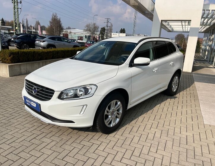 Volvo XC60 SUV / Terénní 2,4 l 140 kw