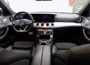 Mercedes-Benz Třídy E Sedan 3,0 l 190 kw