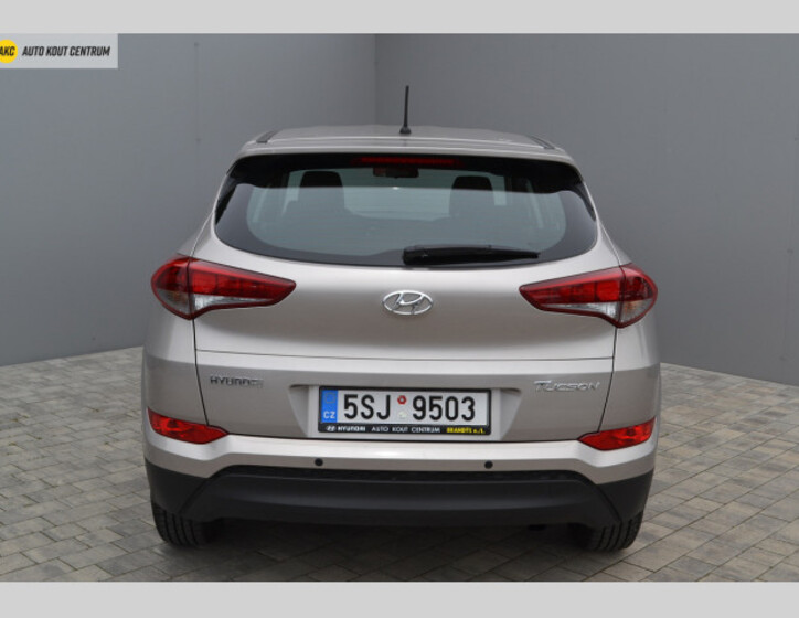 Hyundai Tucson 4