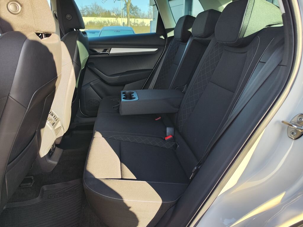 Škoda Karoq SUV 1,5 l 110 kw