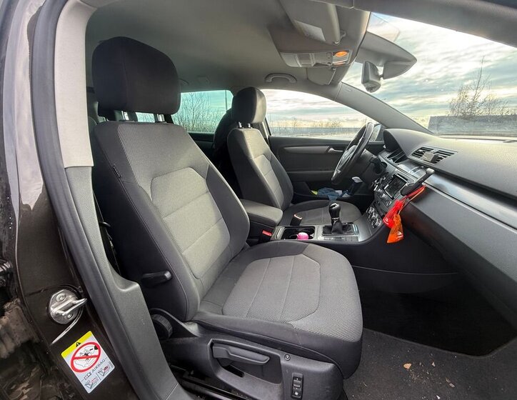 Volkswagen Passat Kombi 2,0 l 103 kw