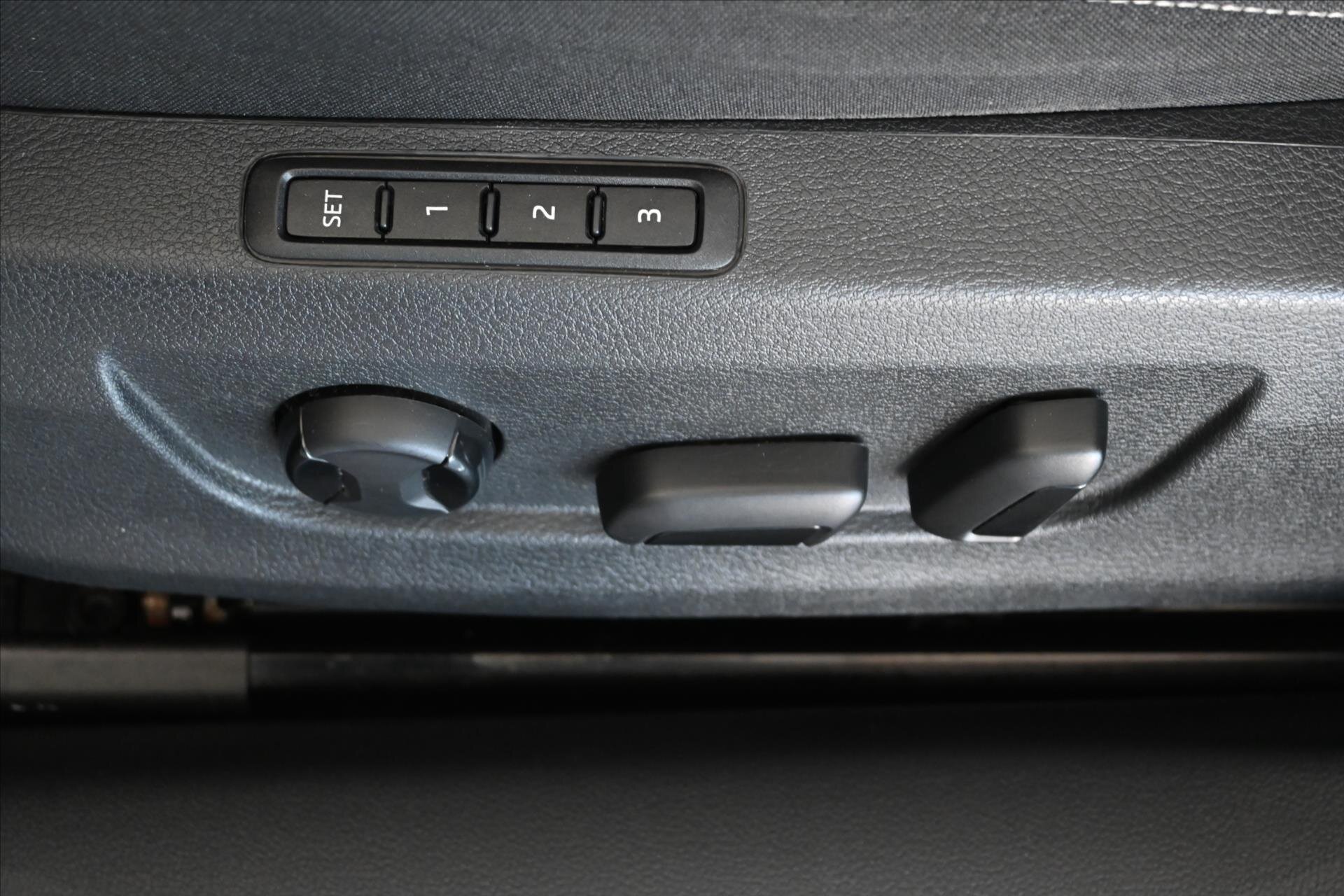 Škoda Superb Kombi 2,0 l 110 kw