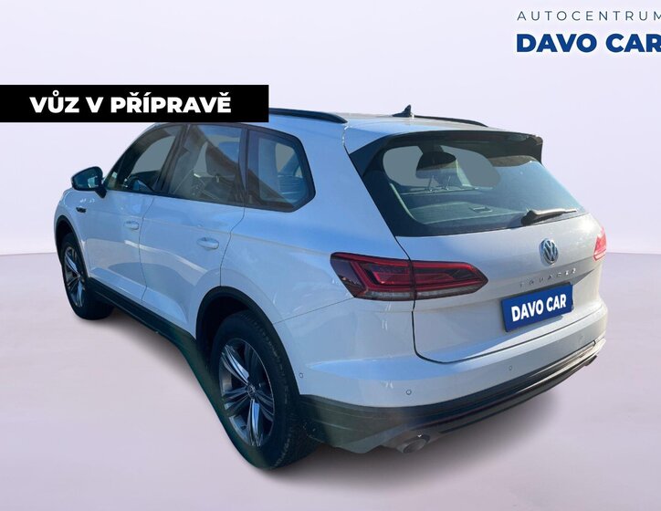 Volkswagen Touareg 4