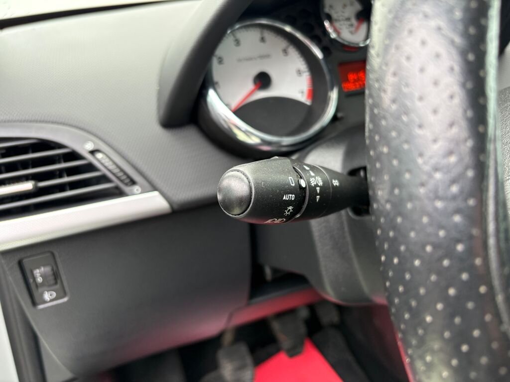 Peugeot 207 Kombi 1,4 l 70 kw