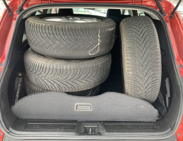 Renault Kadjar SUV 1,2 l 96 kw