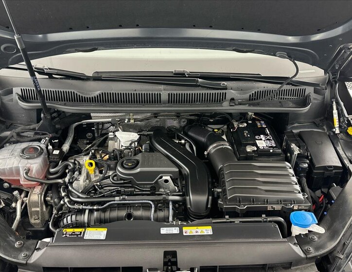 Volkswagen Touran MPV 1,5 l 110 kw