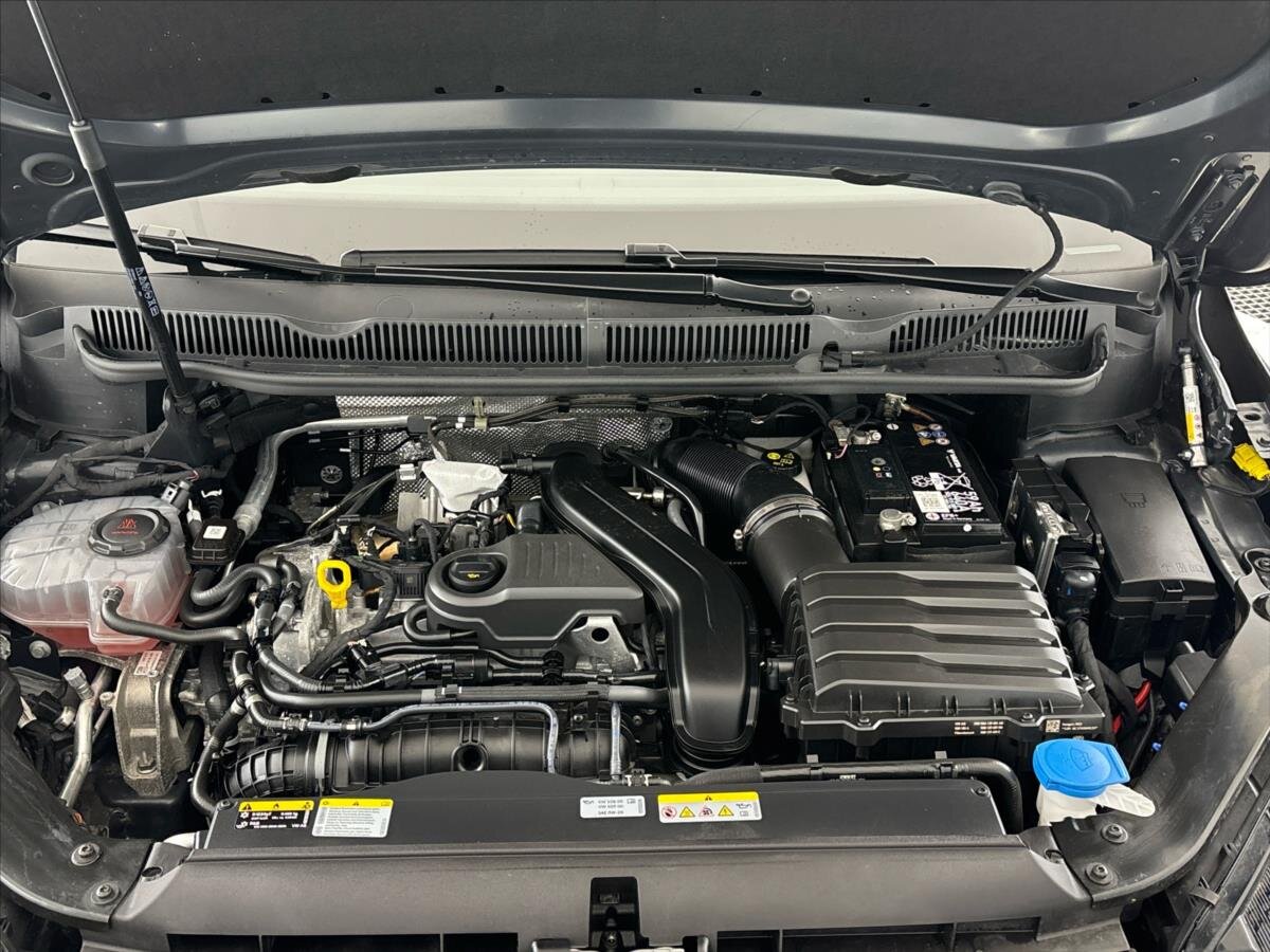 Volkswagen Touran MPV 1,5 l 110 kw