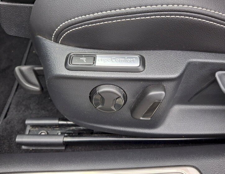 Volkswagen Passat Kombi 2,0 l 110 kw