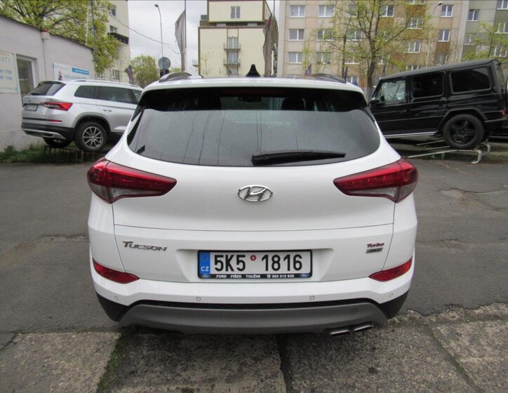 Hyundai Tucson SUV / Terénní 1,6 l 130 kw