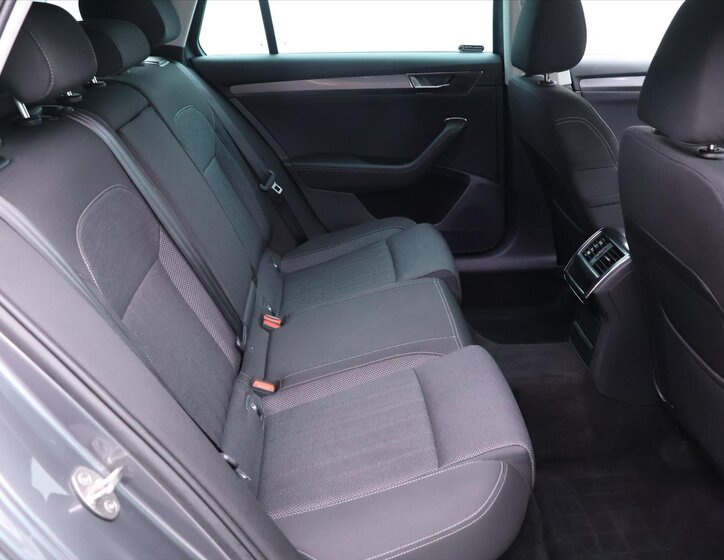 Škoda Superb Kombi 2,0 l 147 kw