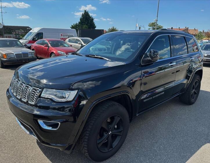 Jeep Grand Cherokee 1