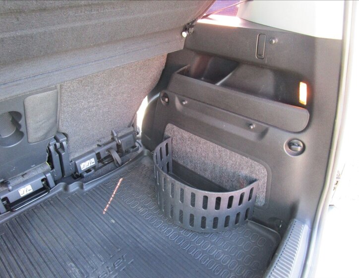 Škoda Roomster Kombi 1,4 l 63 kw