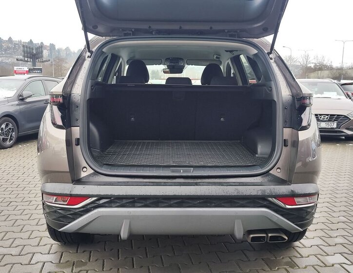 Hyundai Tucson SUV 1,6 l 110 kw