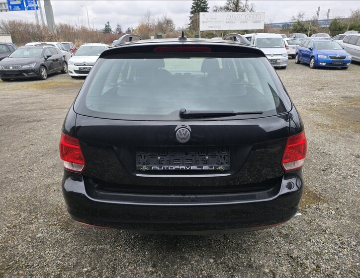 Volkswagen Golf Kombi 2,0 l 103 kw