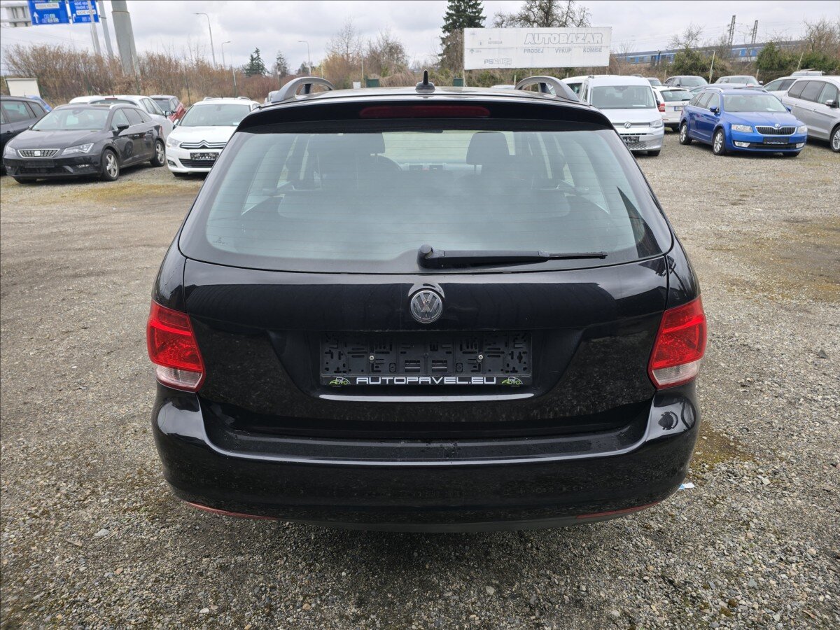 Volkswagen Golf Kombi 2,0 l 103 kw