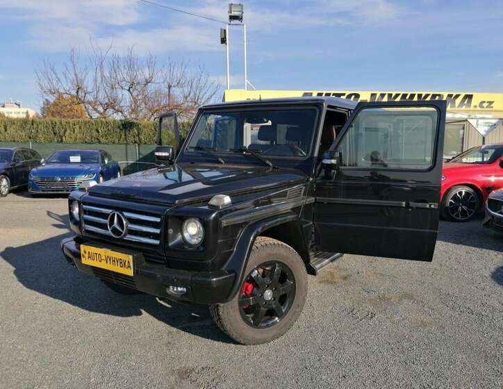 Mercedes-Benz Třídy G SUV 3,0 l 165 kw