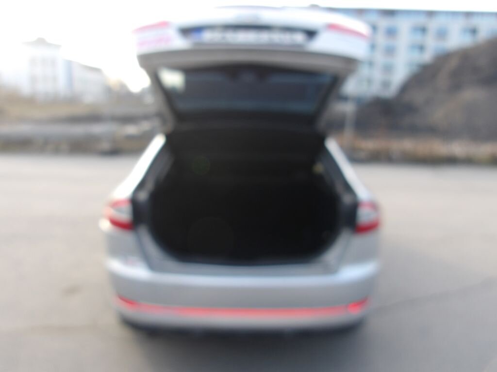 Ford Mondeo Hatchback 2,0 l 103 kw