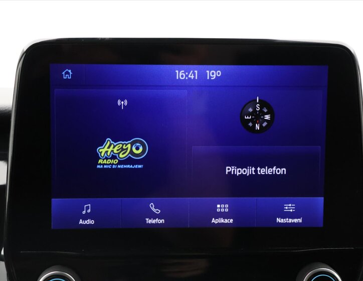 Ford Tourneo Custom Kombi 2,0 l 95 kw