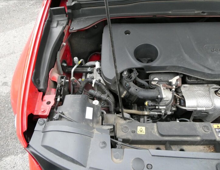 Jeep Renegade SUV 1,3 l 111 kw