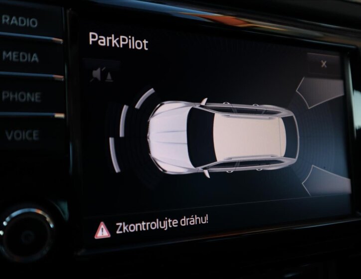 Škoda Superb Kombi 2,0 l 110 kw