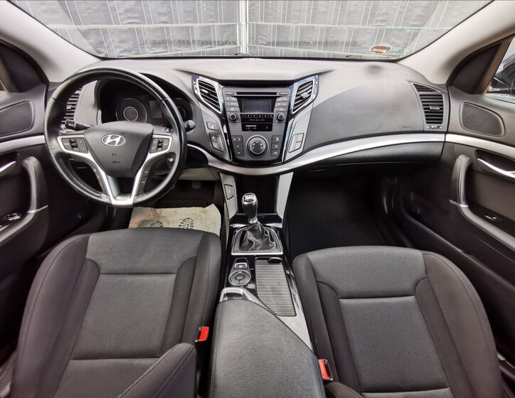 Hyundai i40 Kombi 1,7 l 100 kw