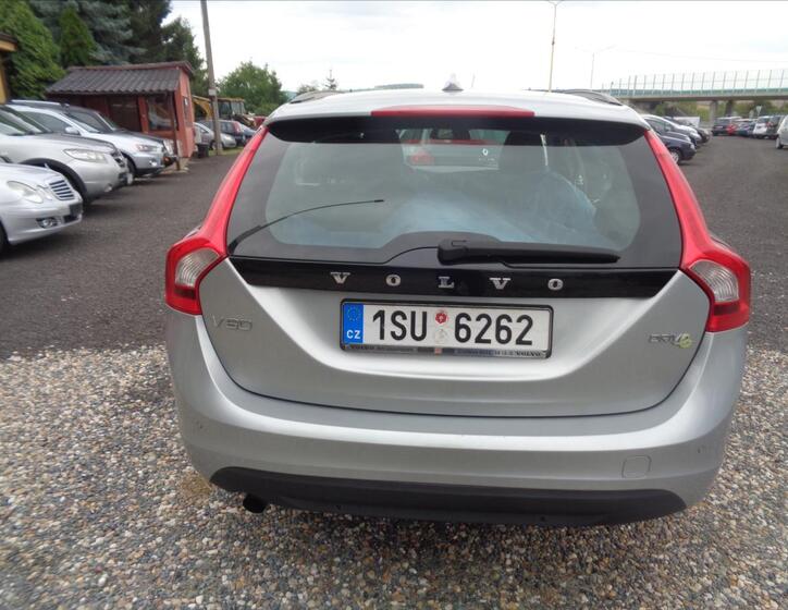 Volvo V60 5