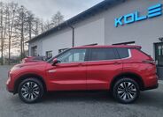 Mitsubishi Outlander 2