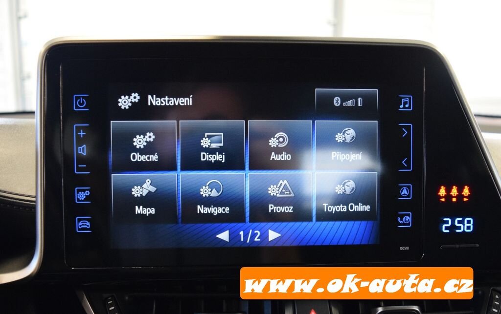 Toyota C-HR Hatchback 1,8 l 0