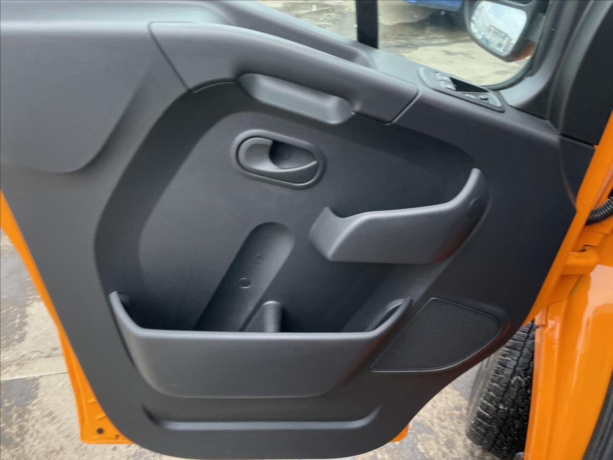 Opel Movano Valník 2,3 l 110 kw