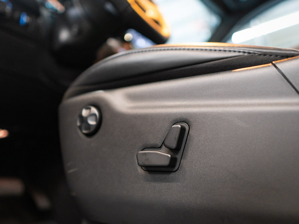 Dodge Durango SUV / Terénní 6,4 l 355 kw