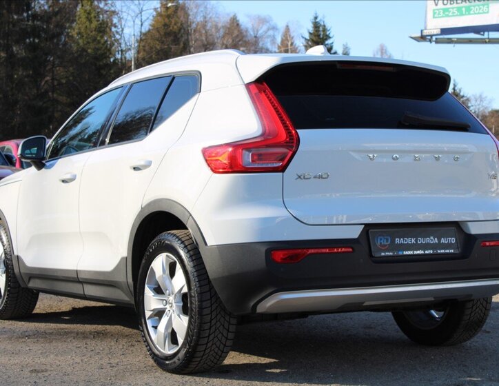 Volvo XC40 SUV 2,0 l 140 kw