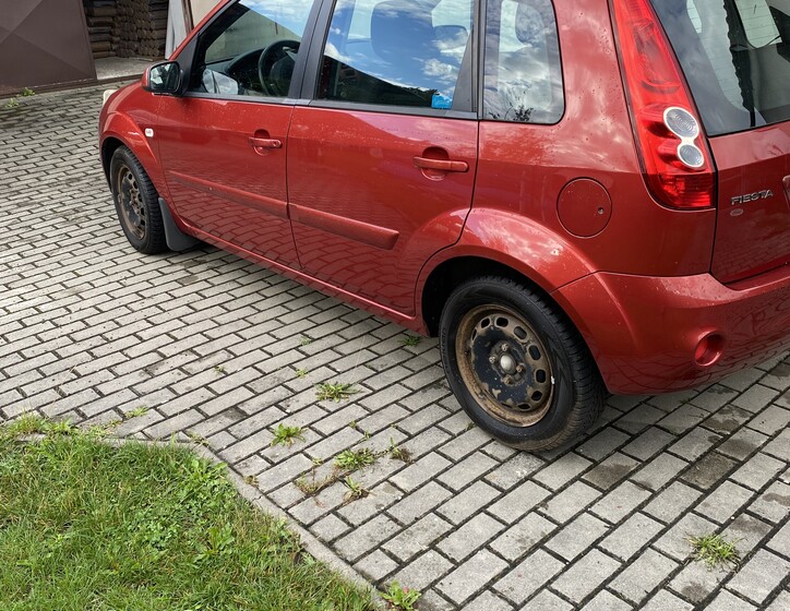 Ford Fiesta 2