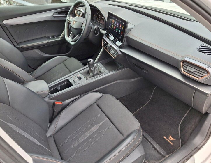 Cupra Formentor SUV / Terénní 1,5 l 110 kw