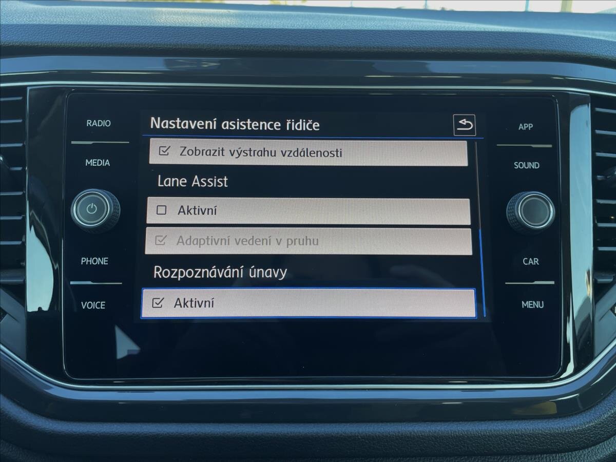 Volkswagen T-Roc SUV 2,0 l 110 kw