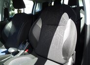 Peugeot 2008 Kombi 1,2 l 61 kw