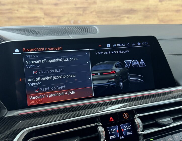 BMW X6 SUV / Terénní 3,0 l 250 kw