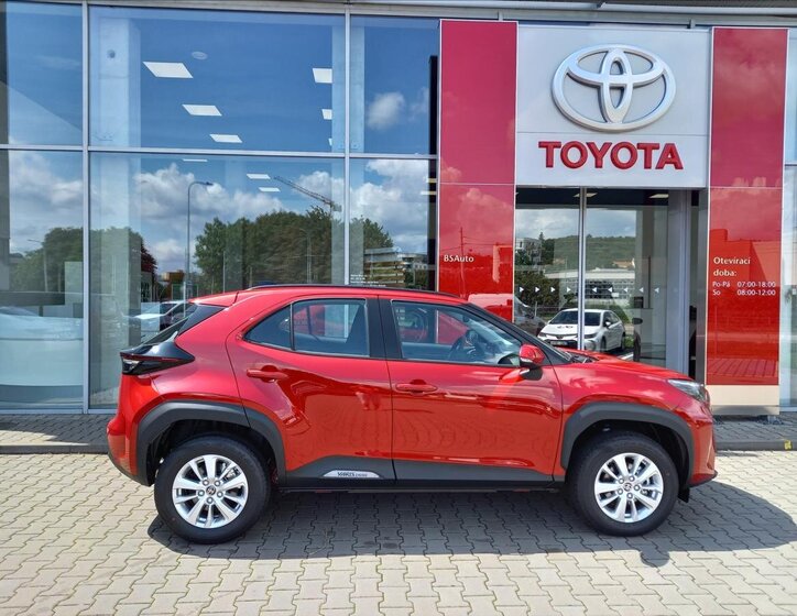 Toyota Yaris Cross Hatchback 1,5 l 68 kw