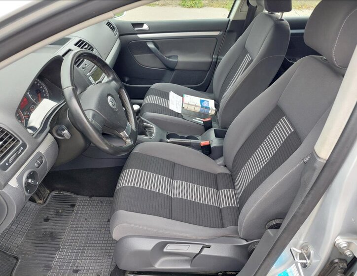 Volkswagen Golf Hatchback 1,4 l 59 kw