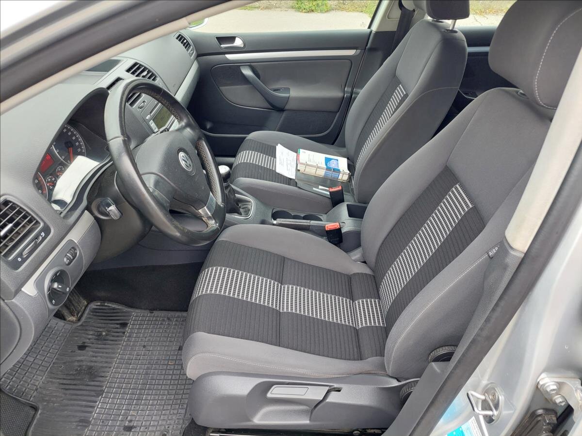 Volkswagen Golf Hatchback 1,4 l 59 kw