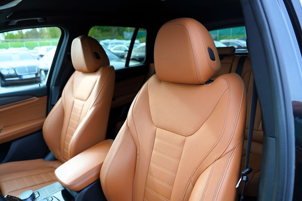 BMW X3 SUV / Terénní 3,0 l 195 kw