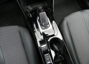 Peugeot 2008 SUV 1,2 l 96 kw