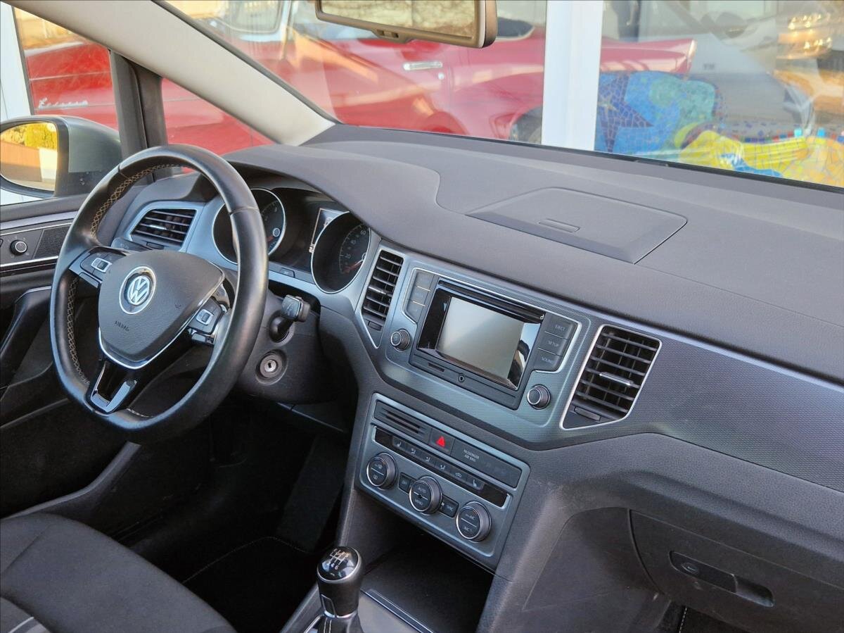 Volkswagen Golf Sportsvan Kombi 1,2 l 81 kw