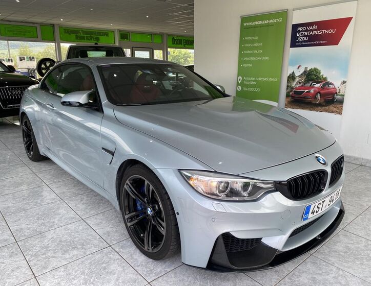 BMW M4 5