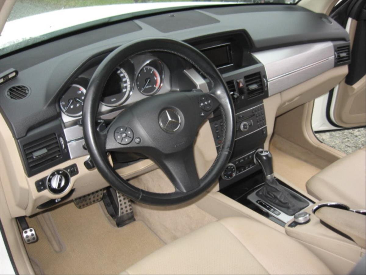 Mercedes-Benz GLK Kombi 2,1 l 150 kw