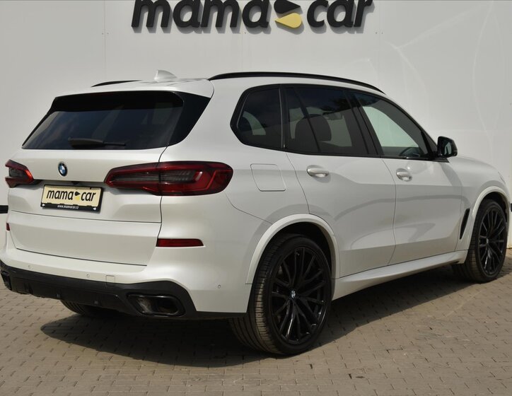 BMW X5 SUV / Terénní 3,0 l 195 kw