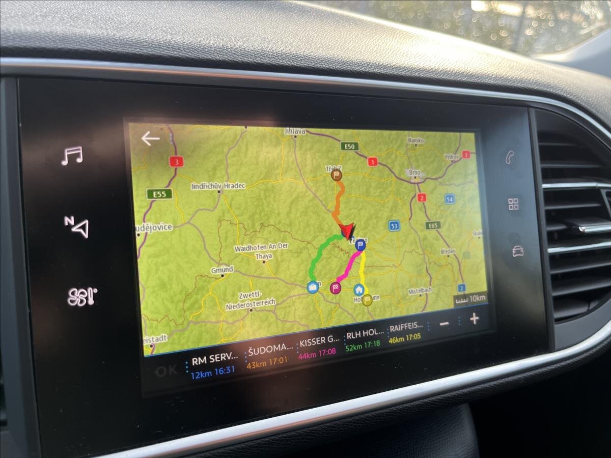 Peugeot 308 Kombi 1,5 l 96 kw